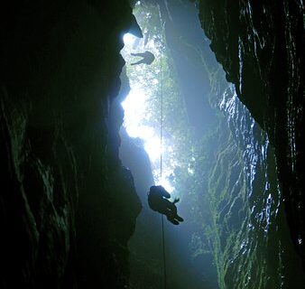 cueva-de-los-tayos-ecuador